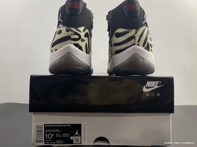 Cheap Husky JORDAN 11 AR0715-010 ANIMAL AIR INSTINCT 0731